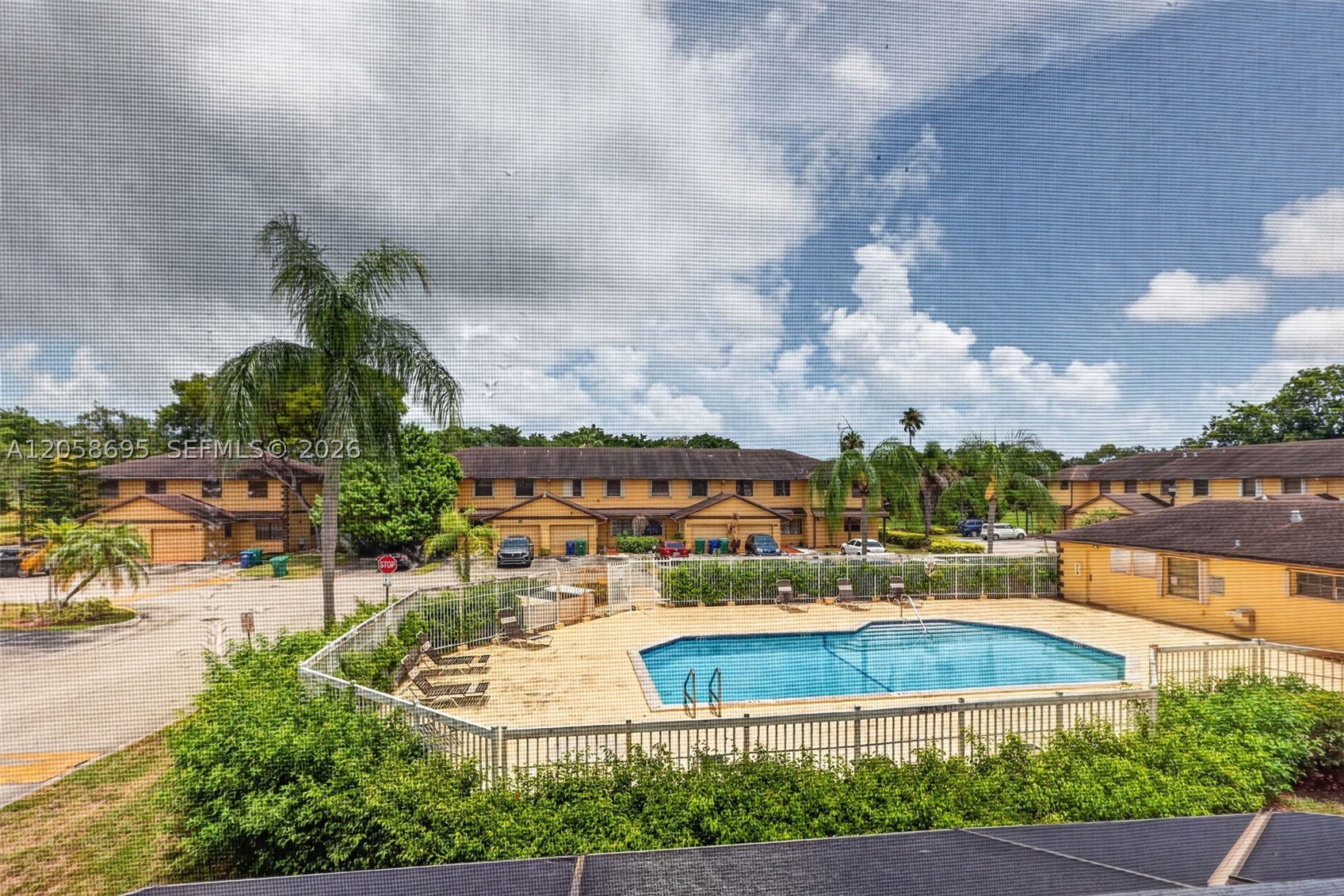 TOWNHOMES OF MONTEREY - Residential