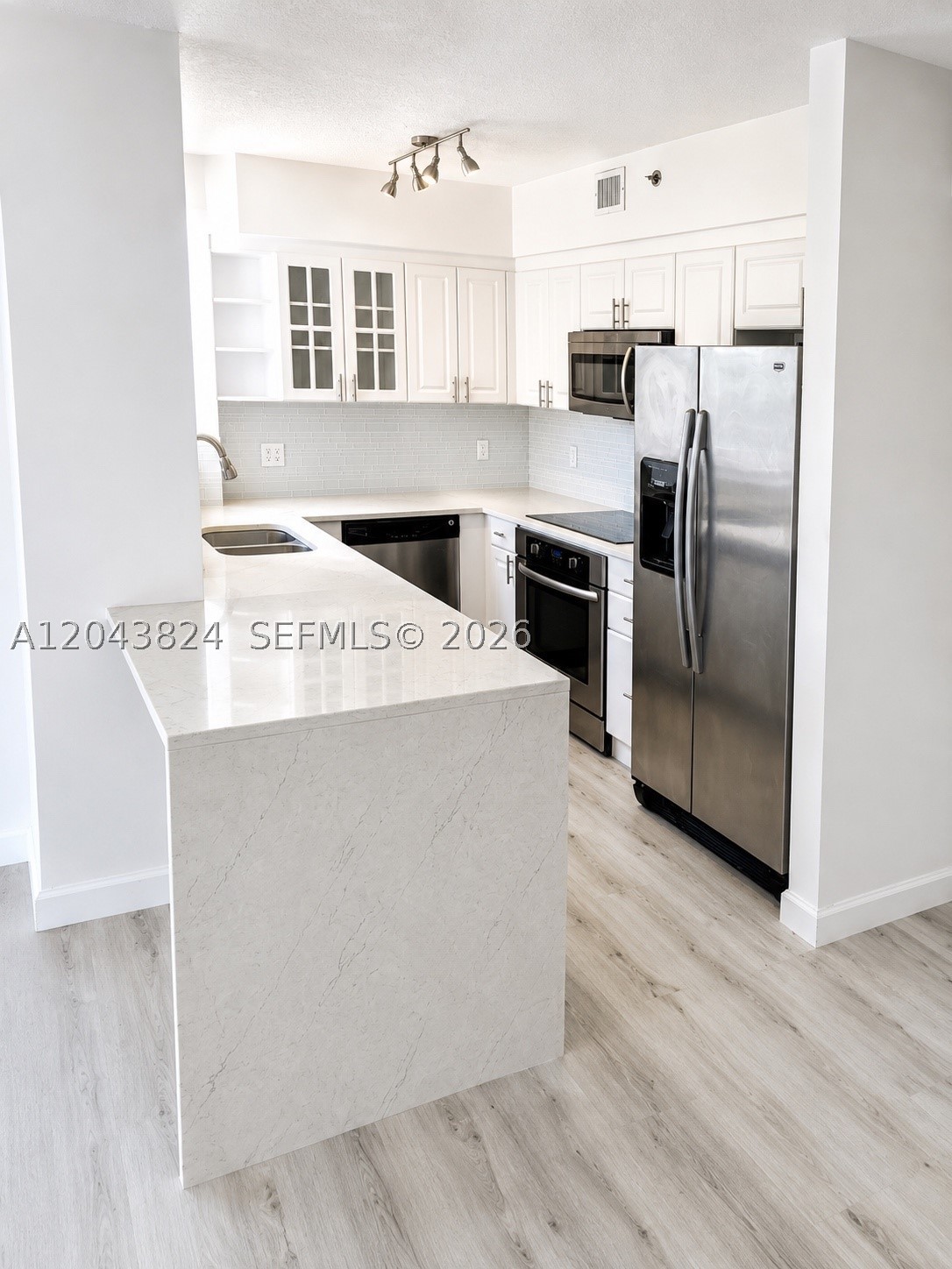 VILLA BRICKELL CONDO - Residential Lease