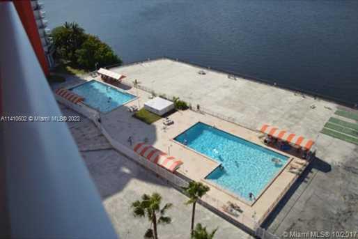 BUCKLEY TOWERS CONDO - EA - Residential Lease