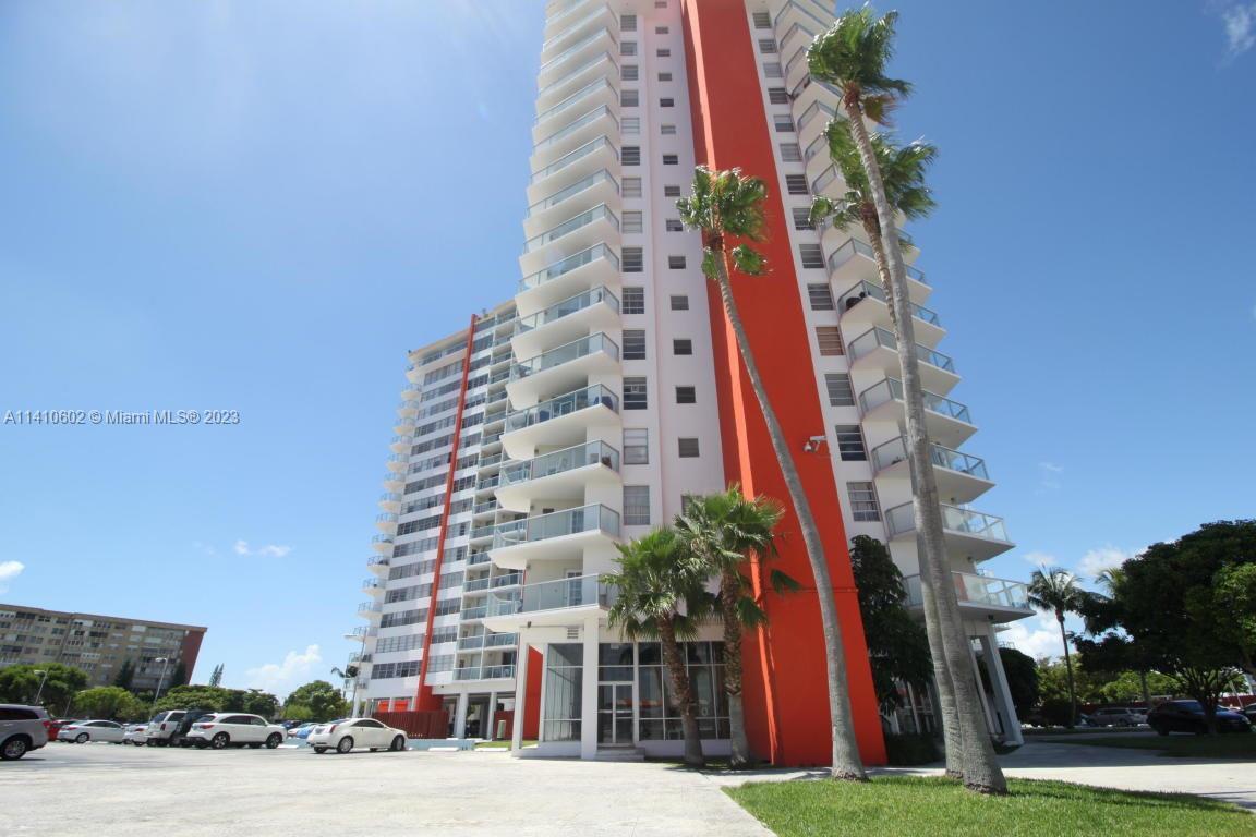 BUCKLEY TOWERS CONDO - EA - Residential Lease