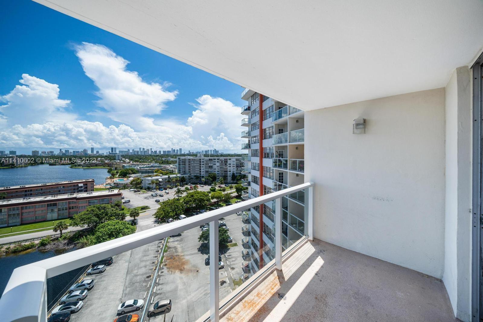 BUCKLEY TOWERS CONDO - EA - Residential Lease