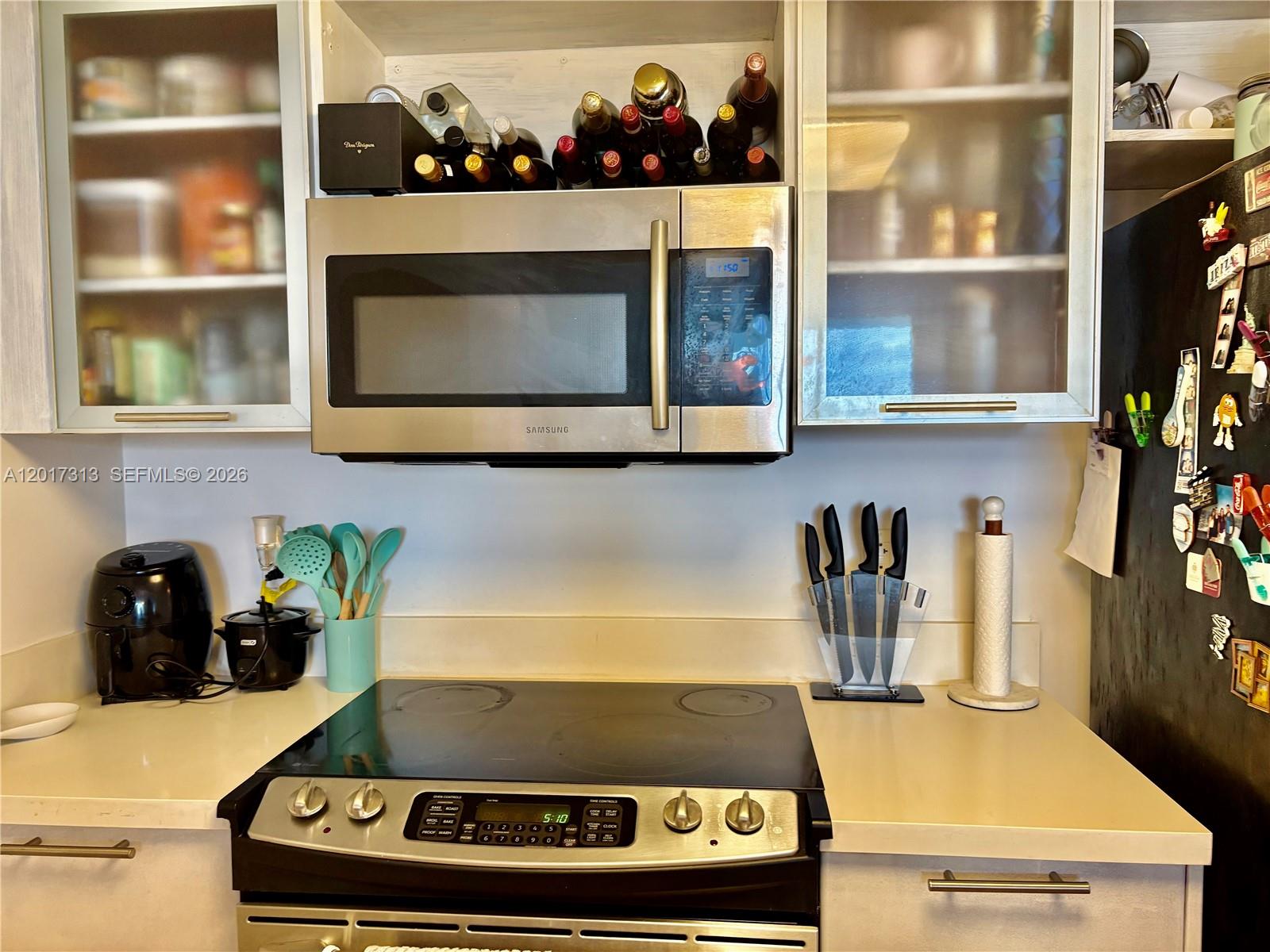 1800 CLUB CONDO - Residential