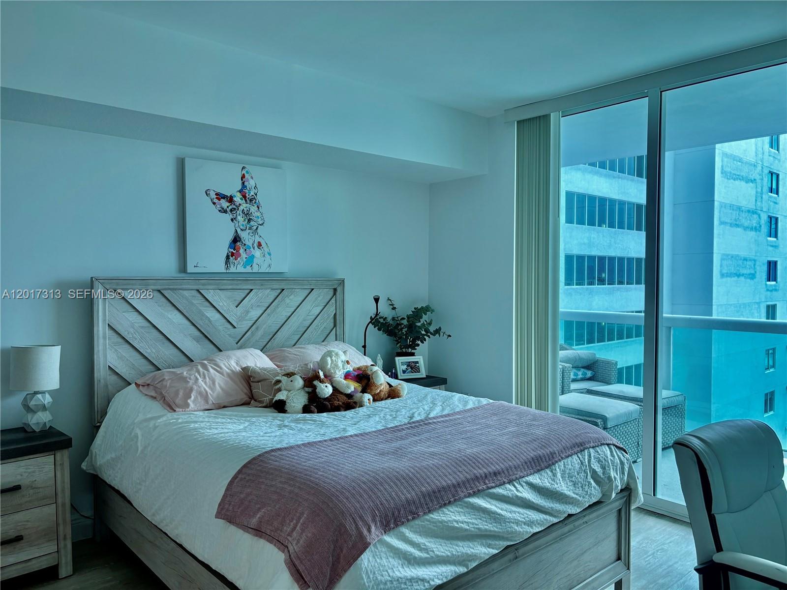 1800 CLUB CONDO - Residential