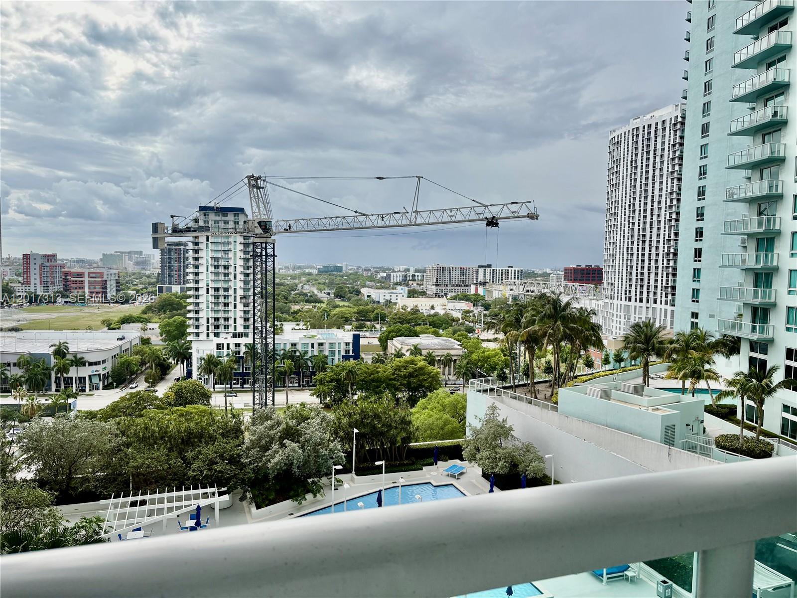 1800 CLUB CONDO - Residential