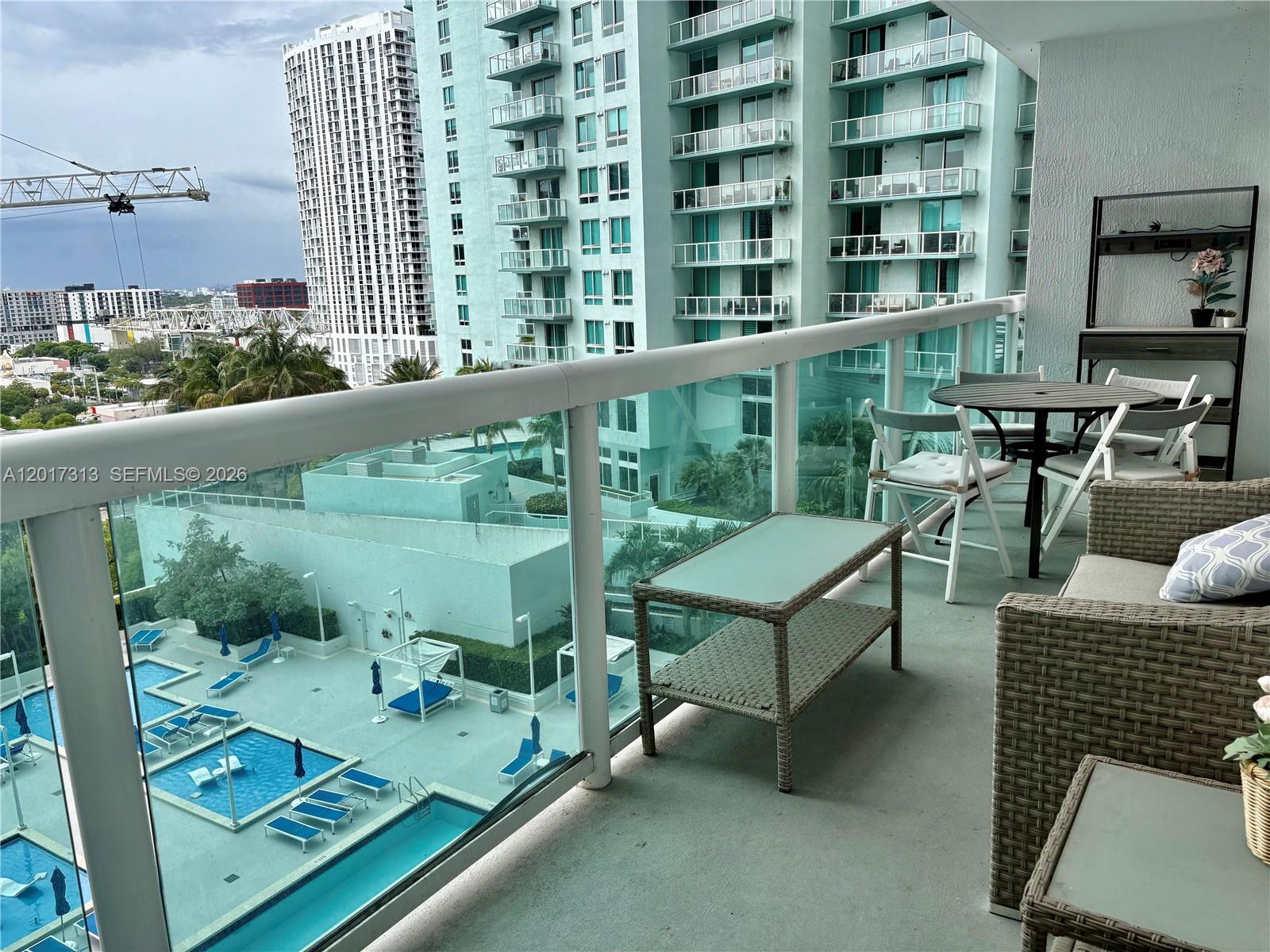 1800 CLUB CONDO - Residential