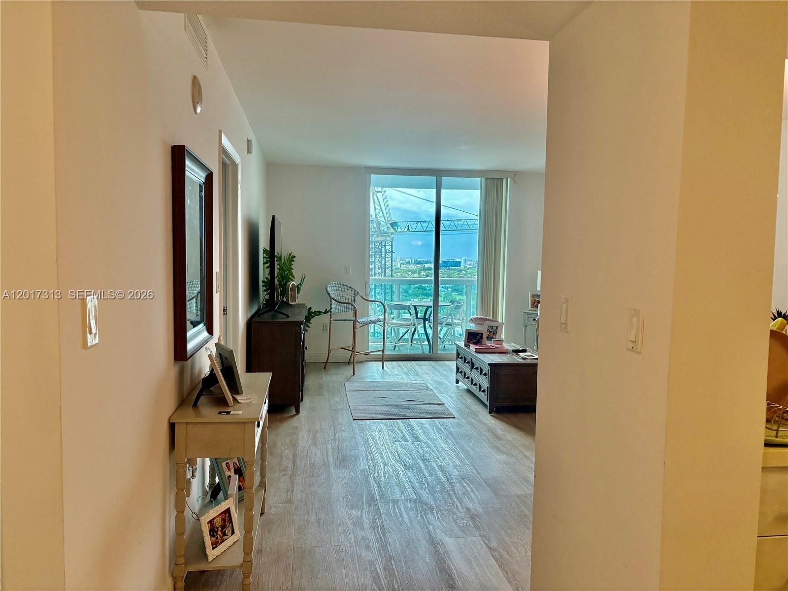 1800 CLUB CONDO - Residential