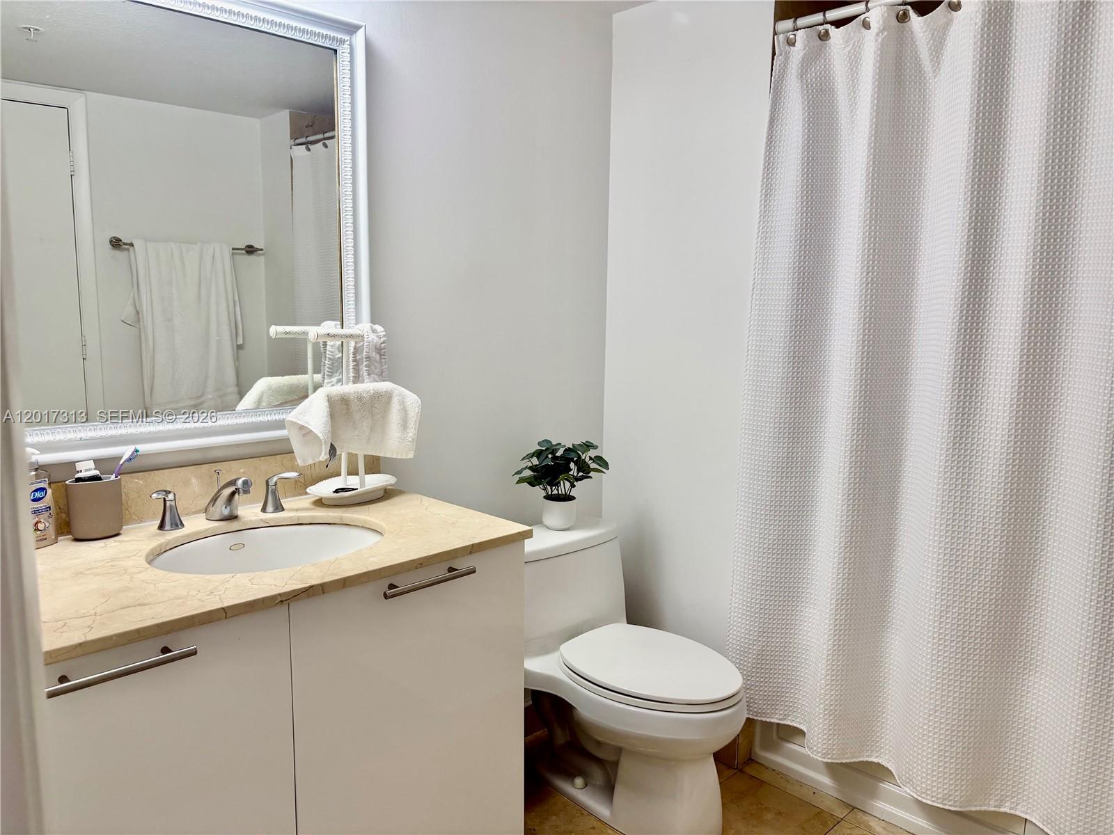1800 CLUB CONDO - Residential