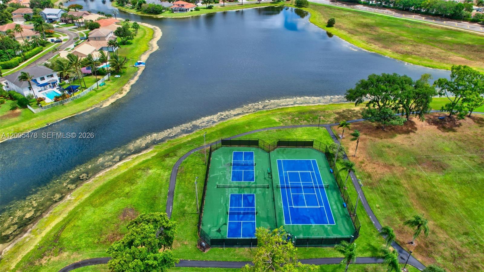 LAKE CHARLESTON TRS T AND - Residential