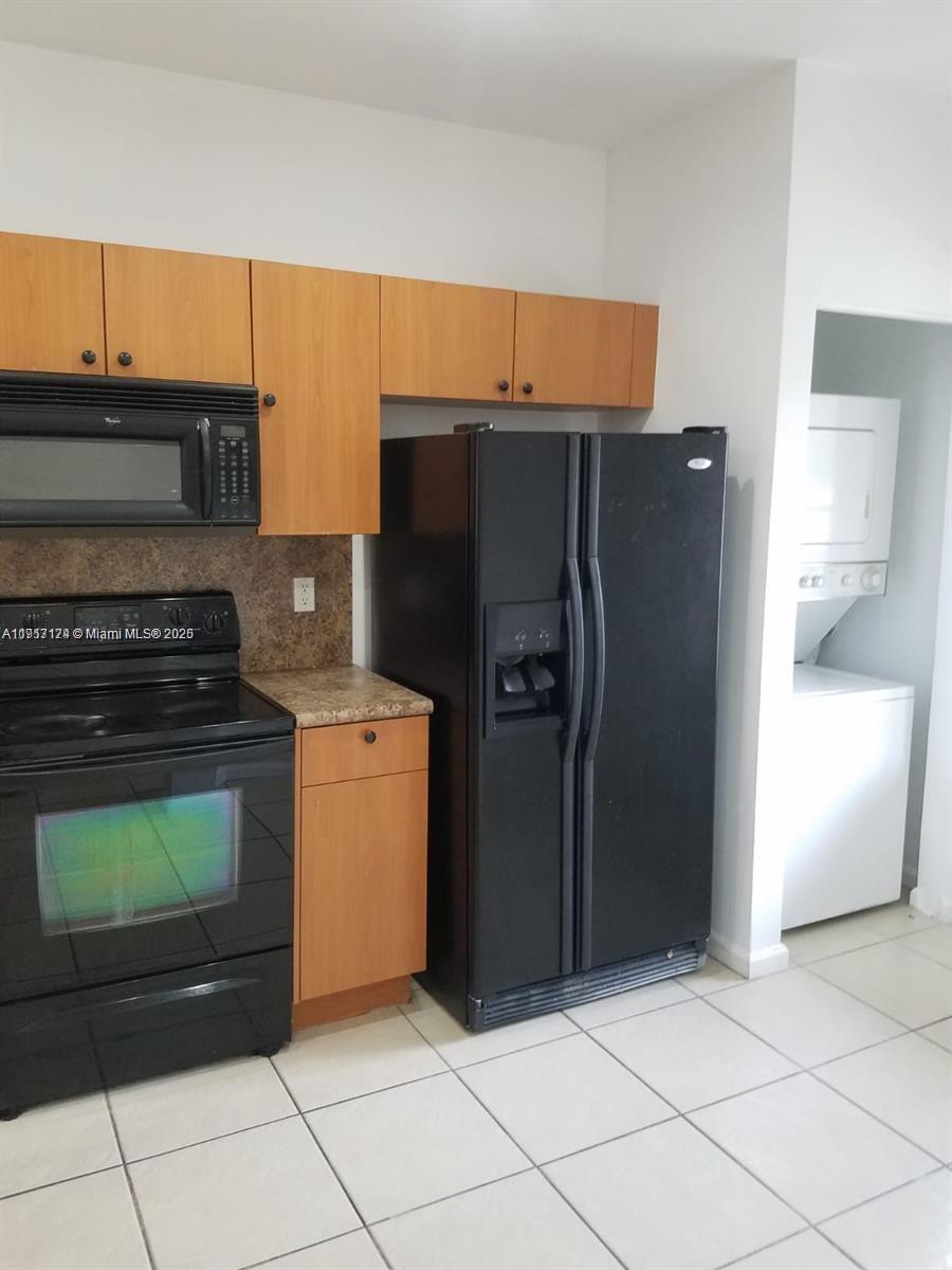 TUSCANY NO 1 CONDO - Residential