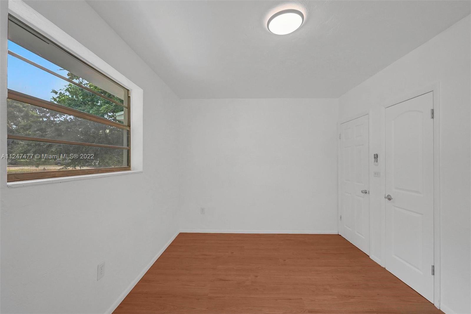 WAWRZYNIAK ACRES NORTH - Residential Lease