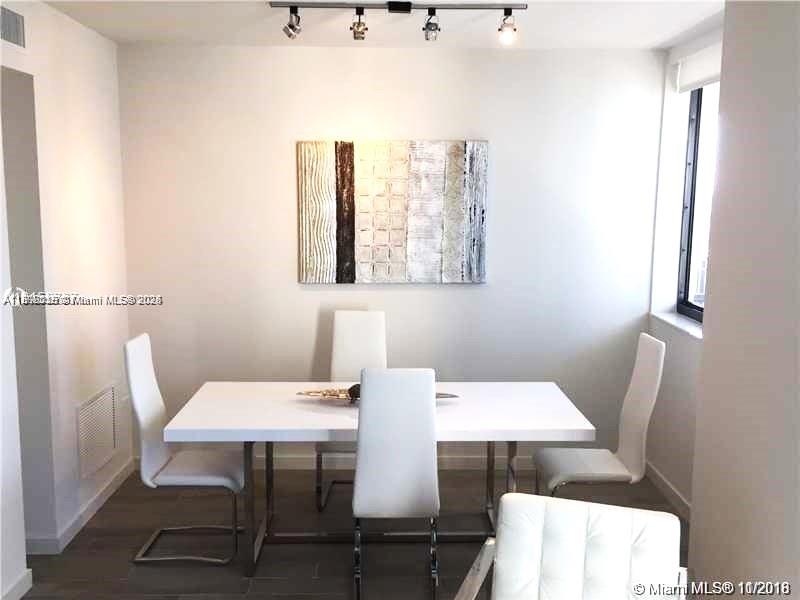 NINE AT MARY BRICKELL VIL - Residential
