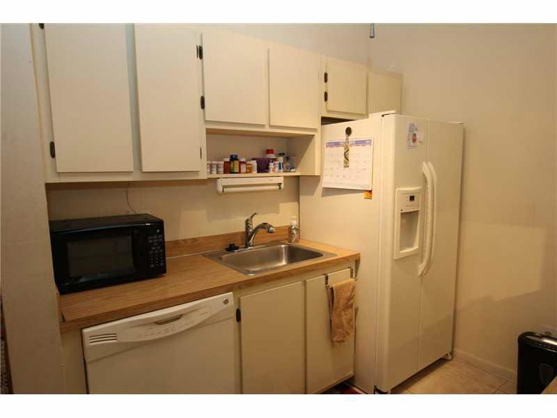 BELFORT B CONDO - Residential Lease
