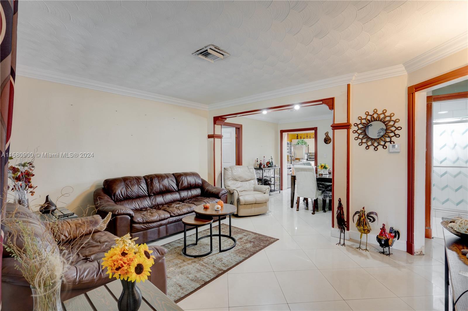 BREEZE HAVEN - Residential