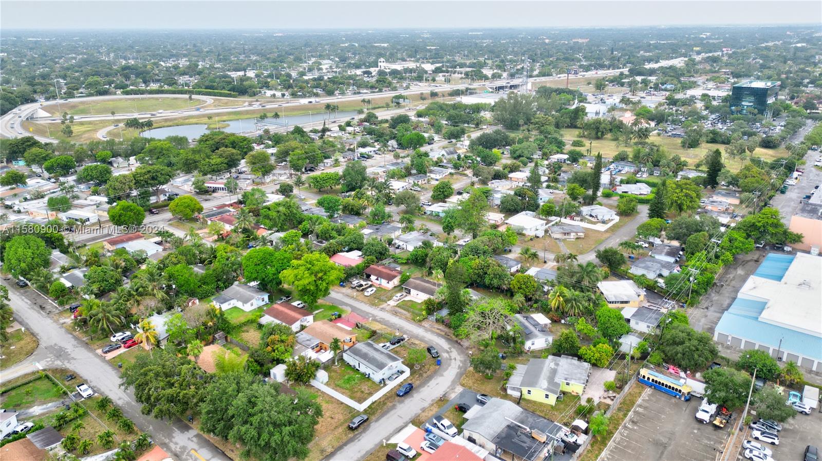 BREEZE HAVEN - Residential
