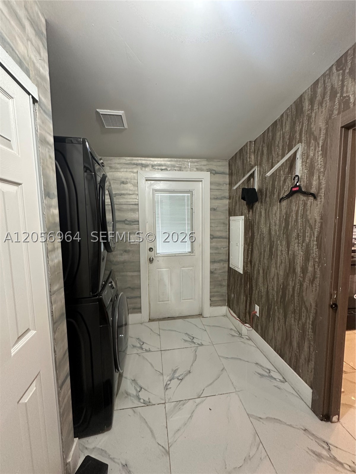 COCOWALK ESTATES - Residential