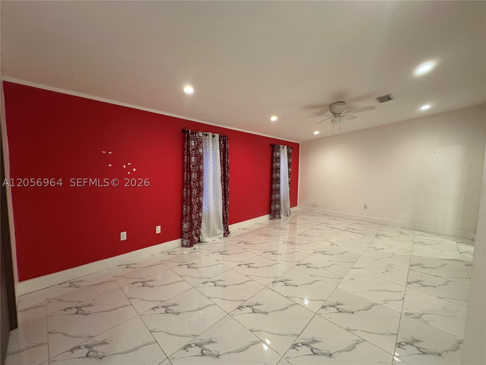 COCOWALK ESTATES - Residential