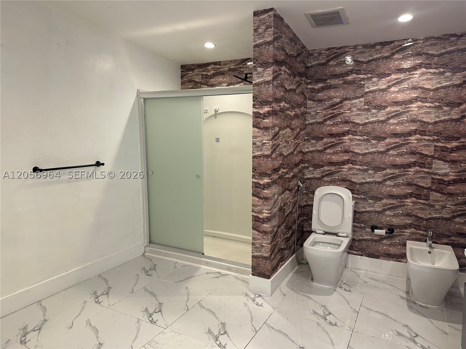 COCOWALK ESTATES - Residential