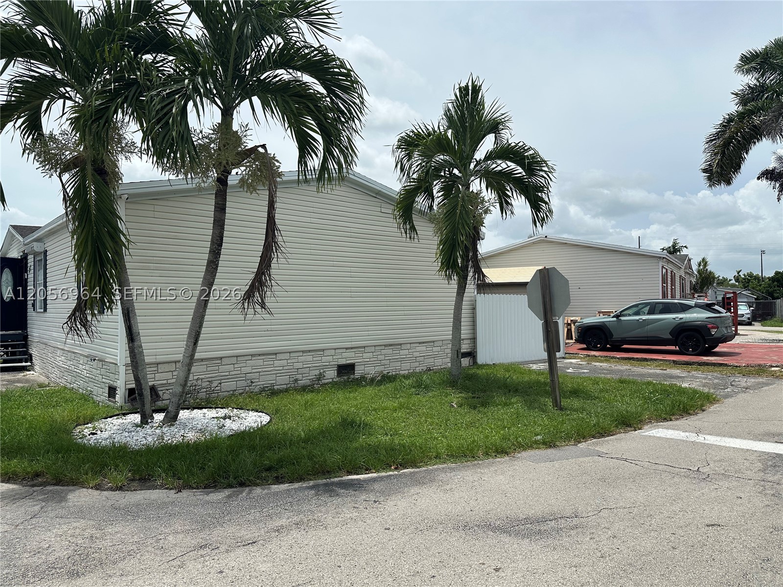 COCOWALK ESTATES - Residential
