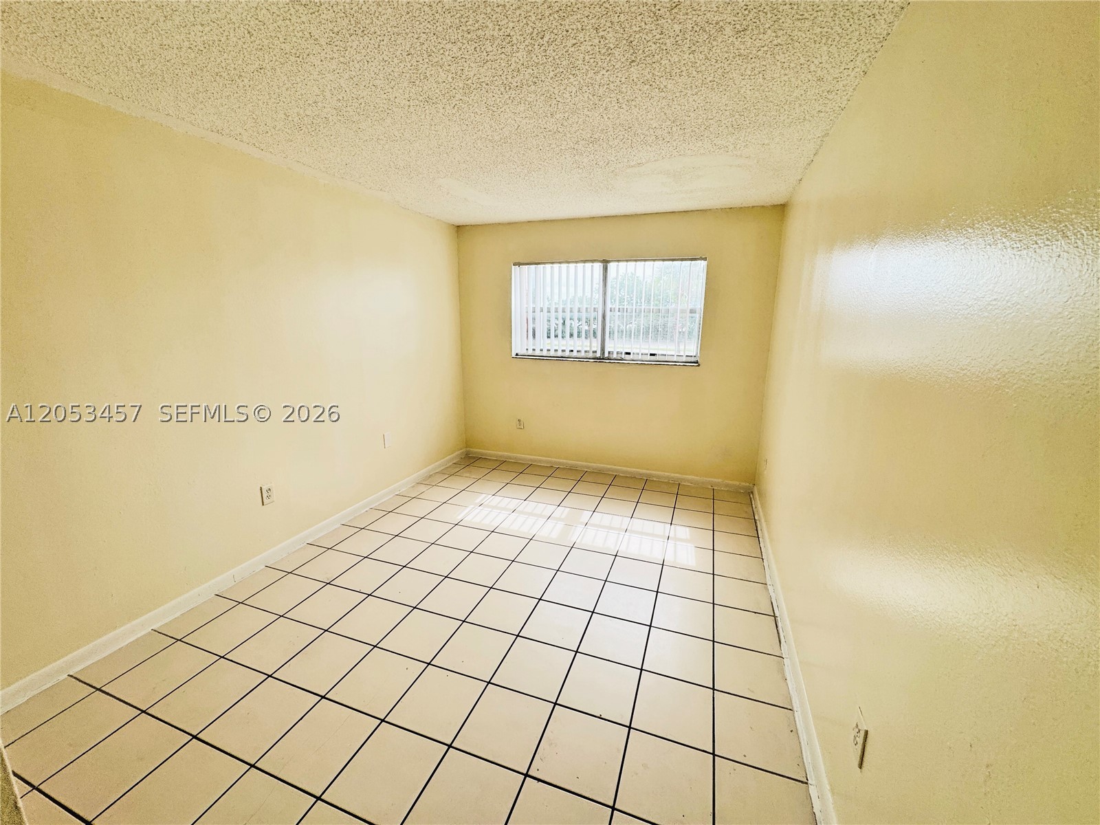 SUNSET HILLS I CONDO - Residential