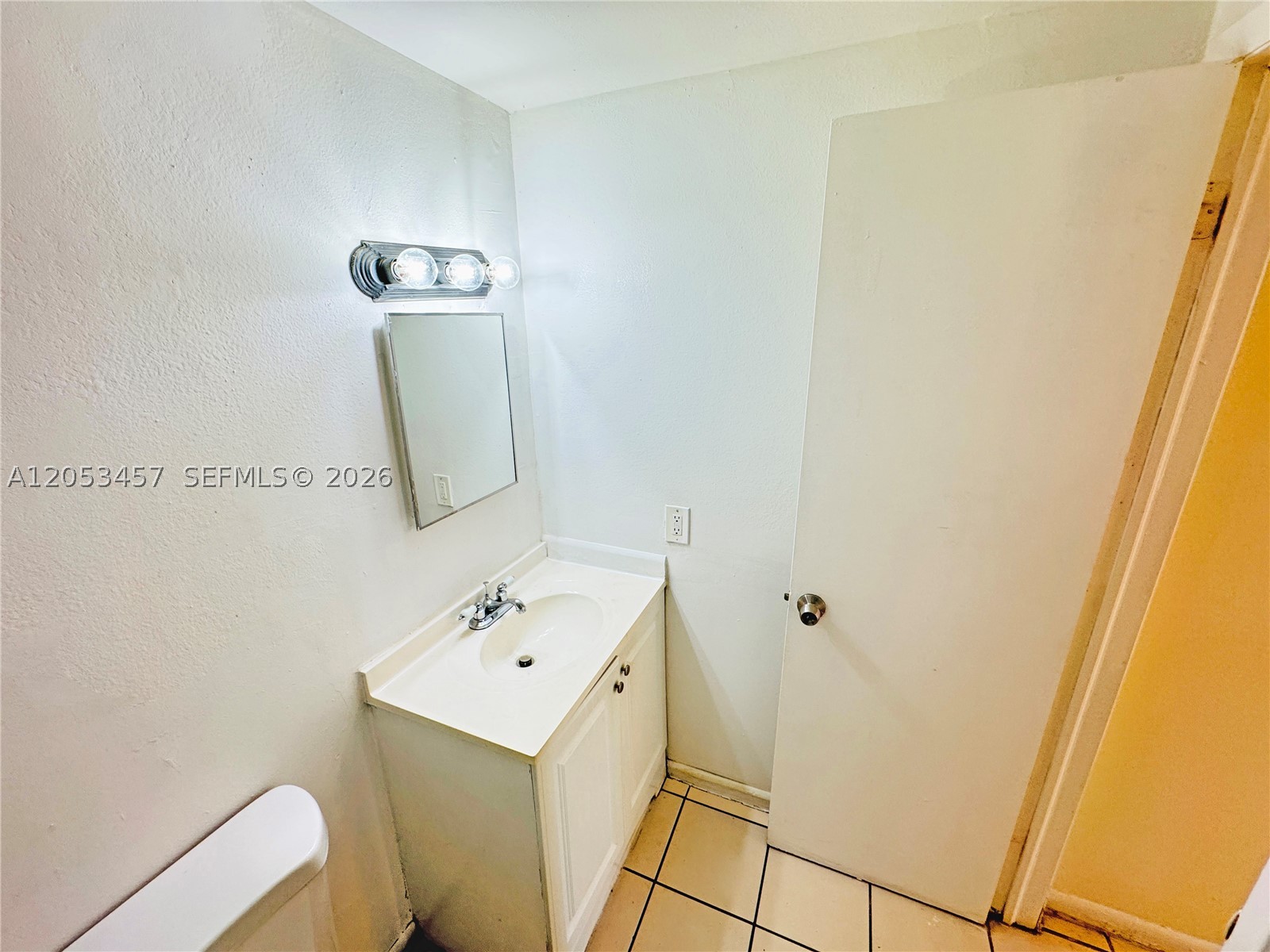 SUNSET HILLS I CONDO - Residential