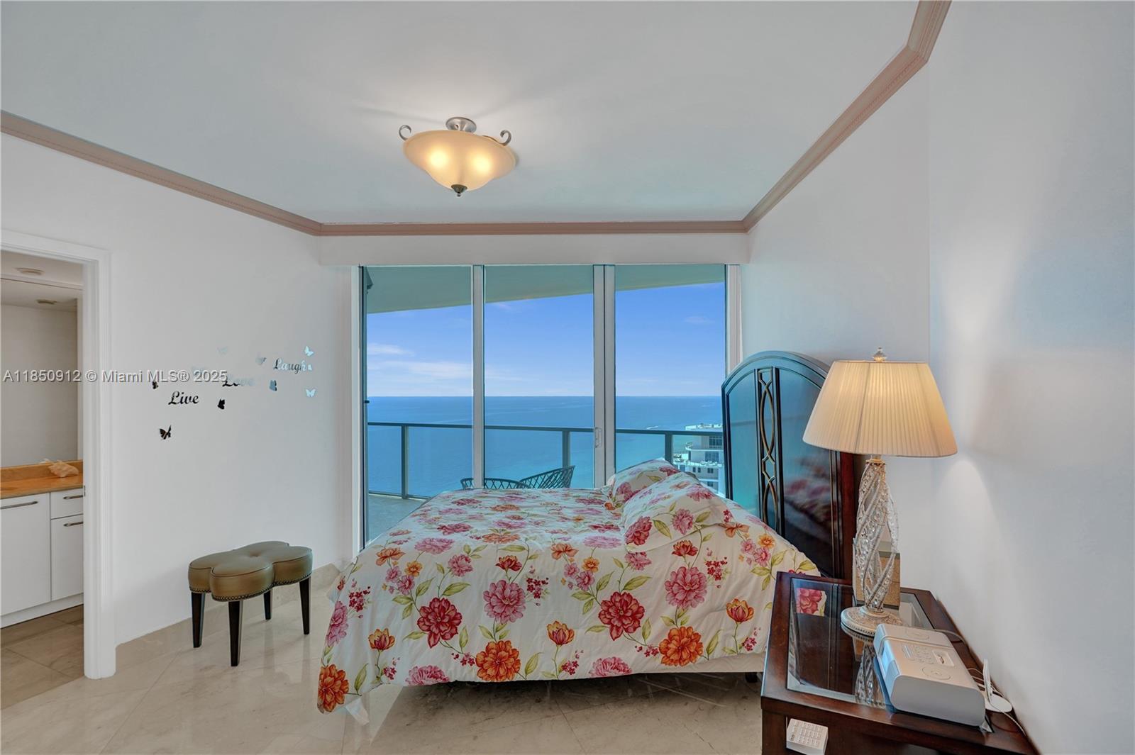 OCEAN PALMS - Residential