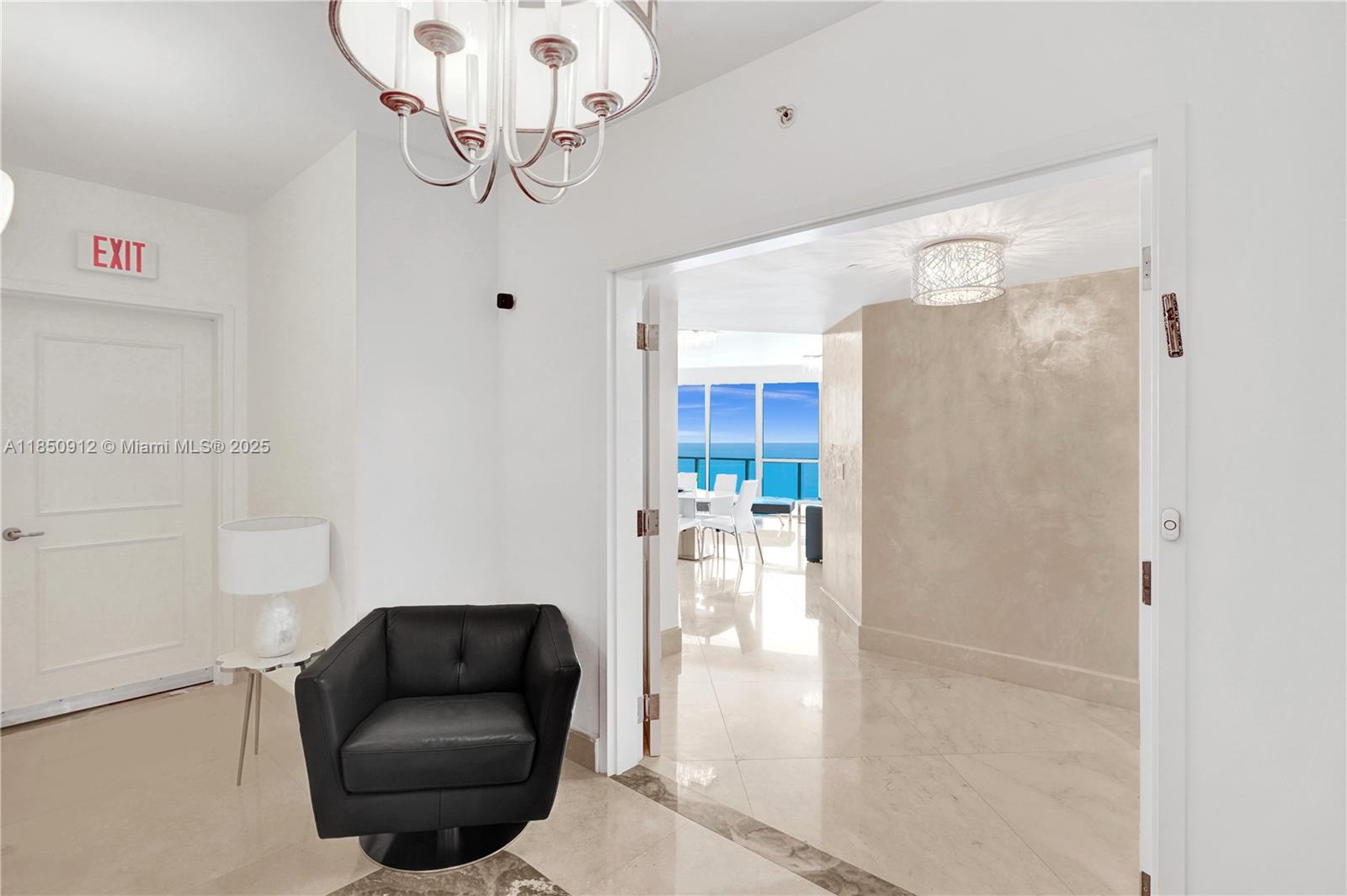 OCEAN PALMS - Residential