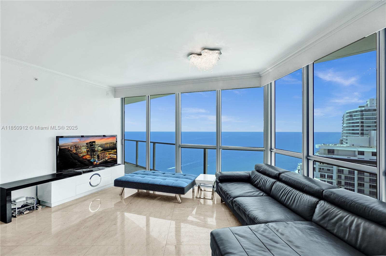 OCEAN PALMS - Residential