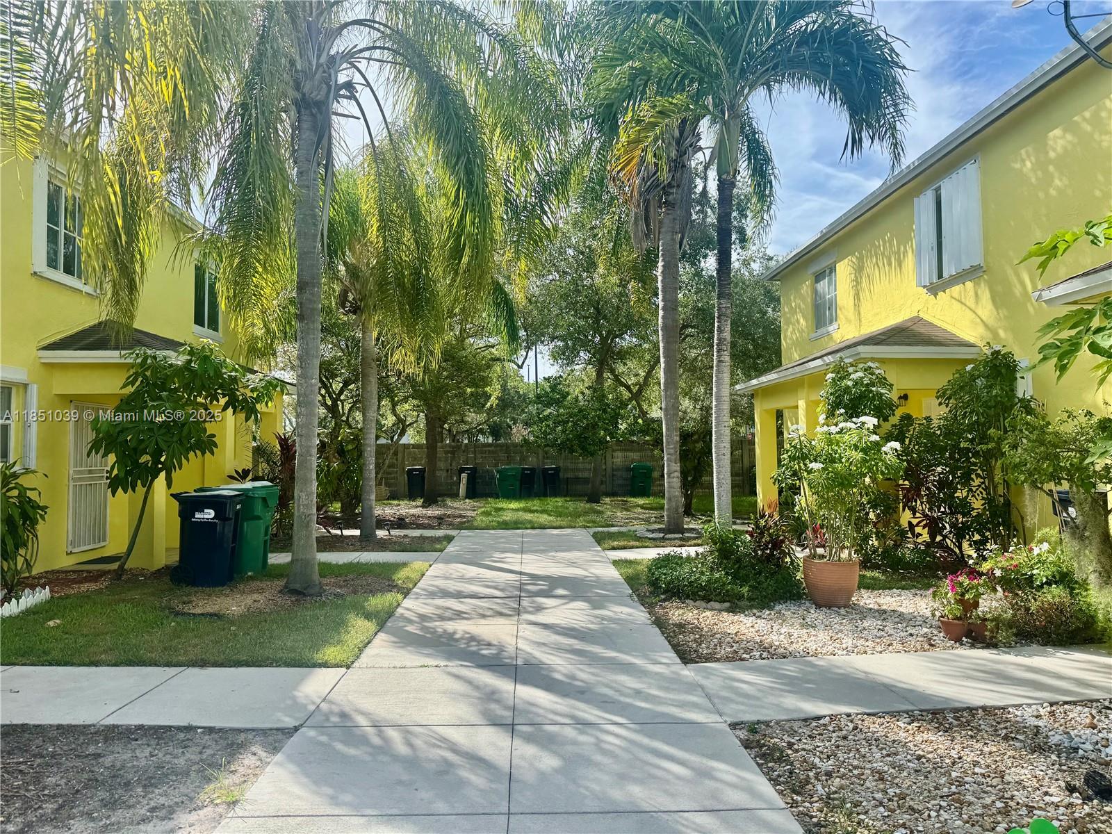 POINT ROYALE BLDGS 3 & 4 - Residential