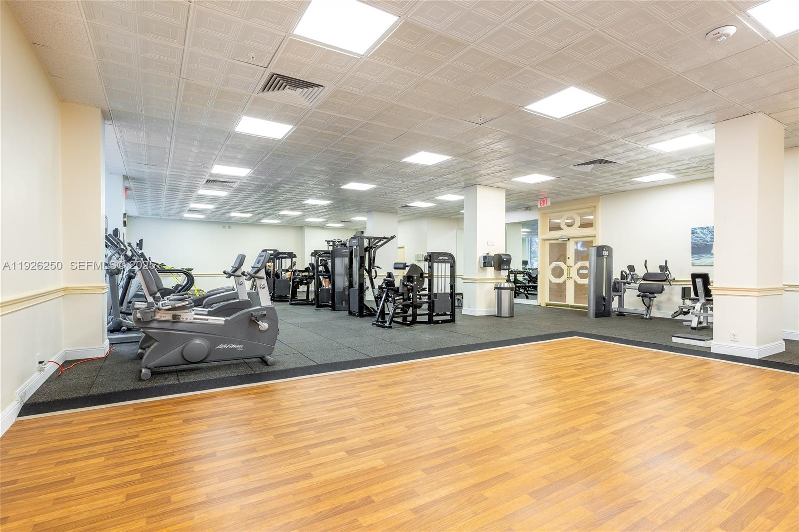 PARKER PLAZA CONDO ESTATE - Residential Lease