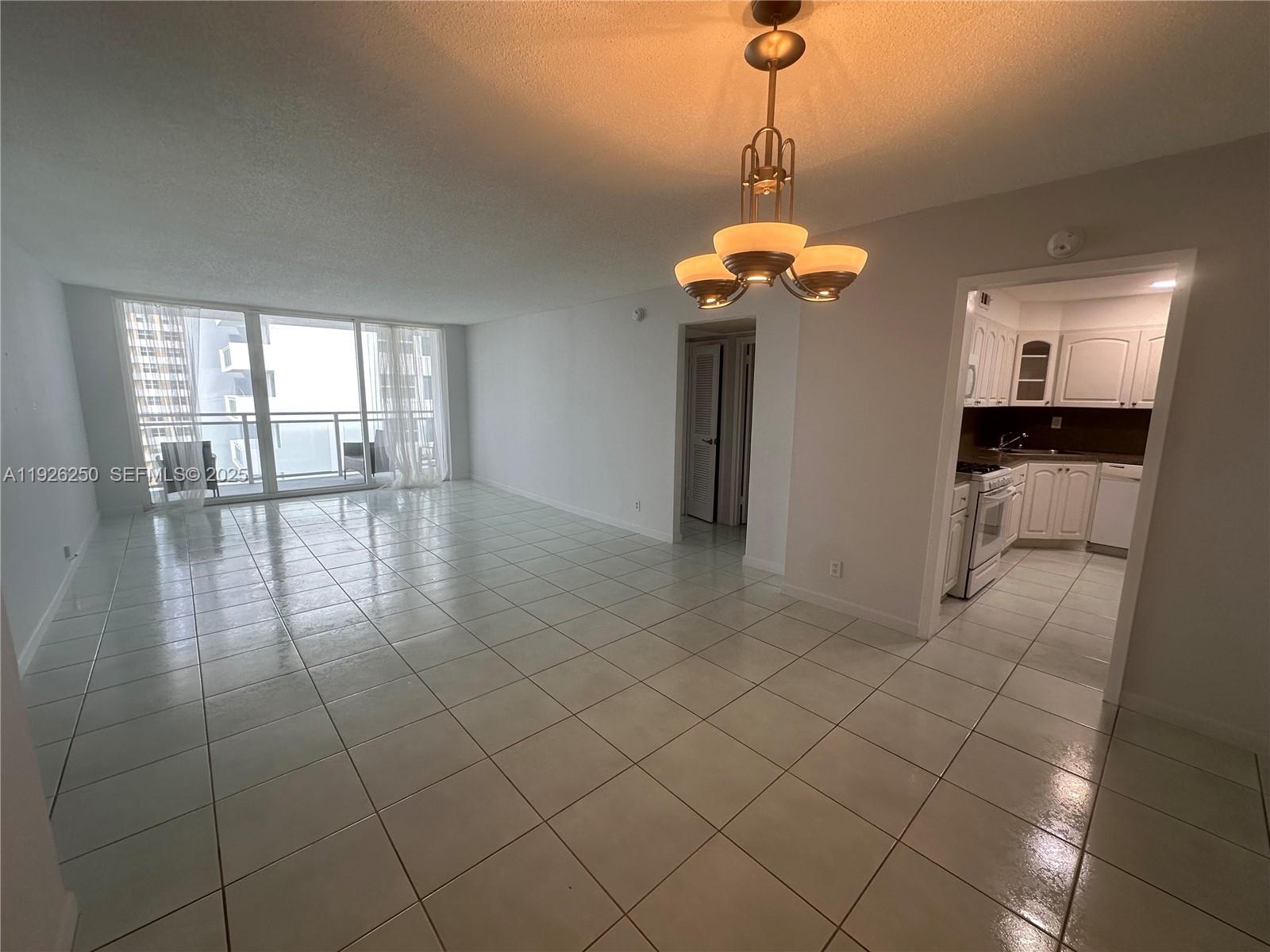 PARKER PLAZA CONDO ESTATE - Residential Lease
