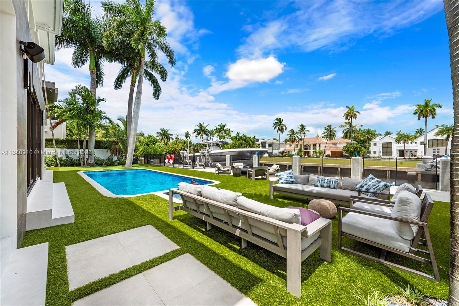 DAWSONS POINT - Residential