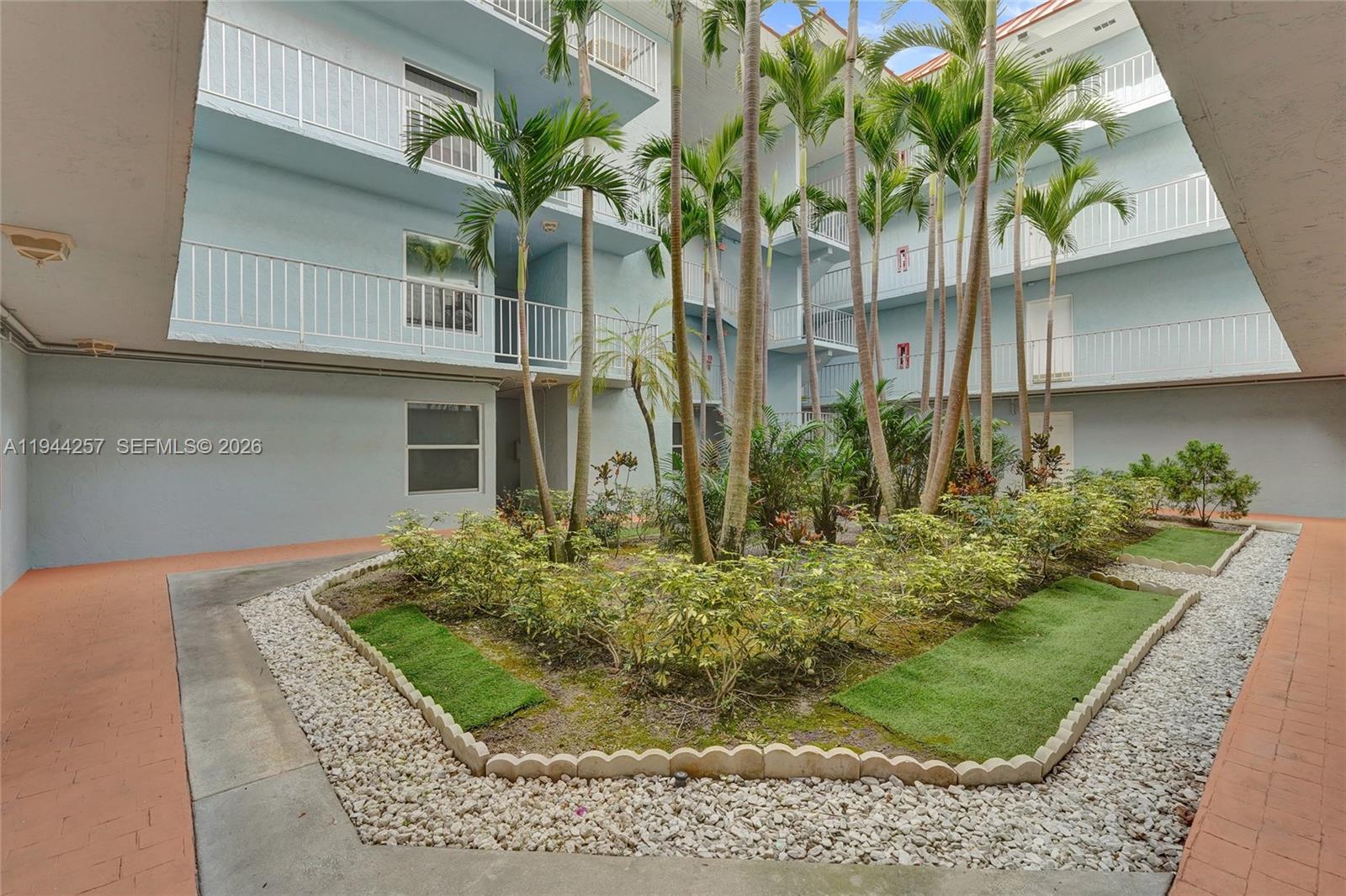 NEWPORT CONDO - Residential