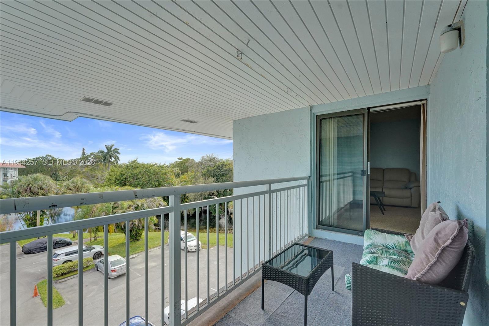 NEWPORT CONDO - Residential