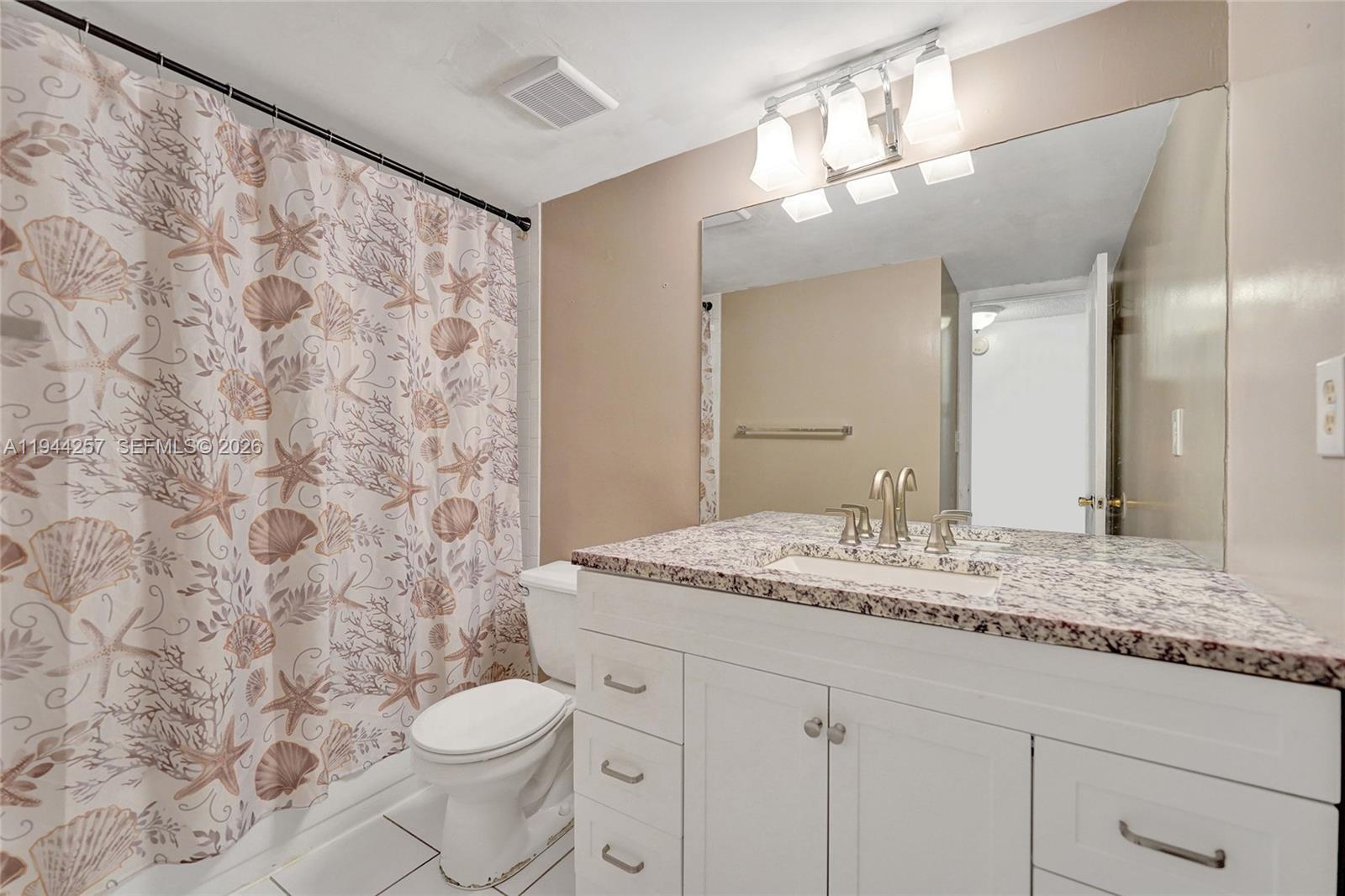 NEWPORT CONDO - Residential