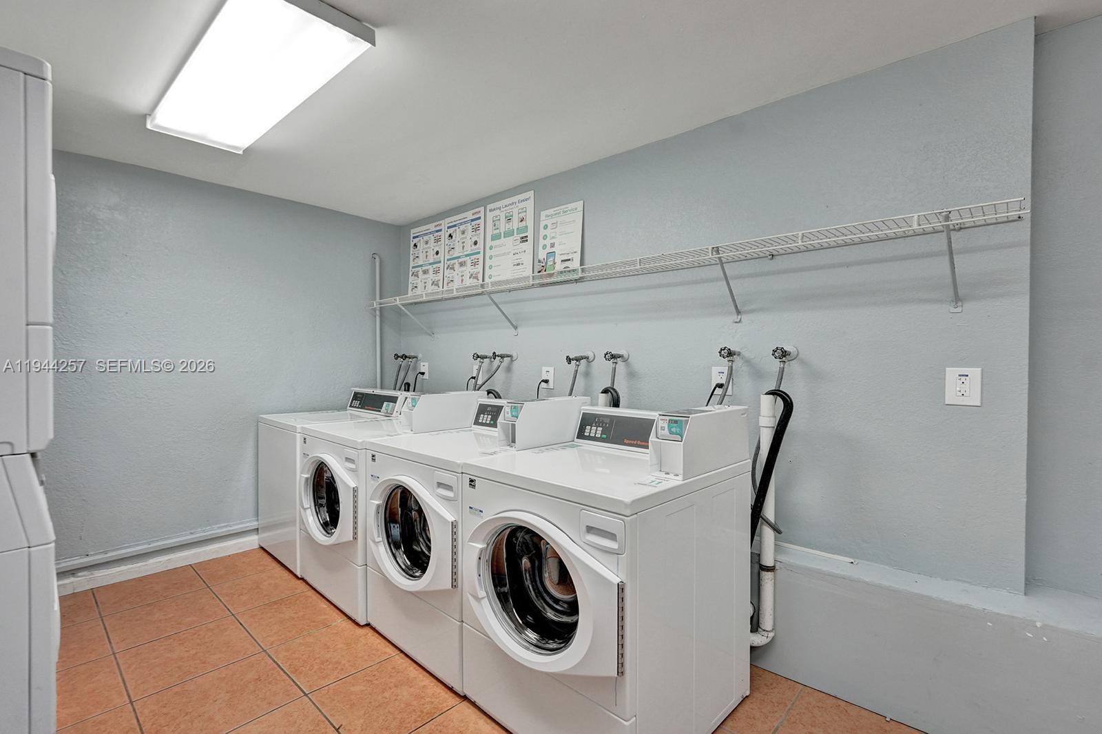 NEWPORT CONDO - Residential