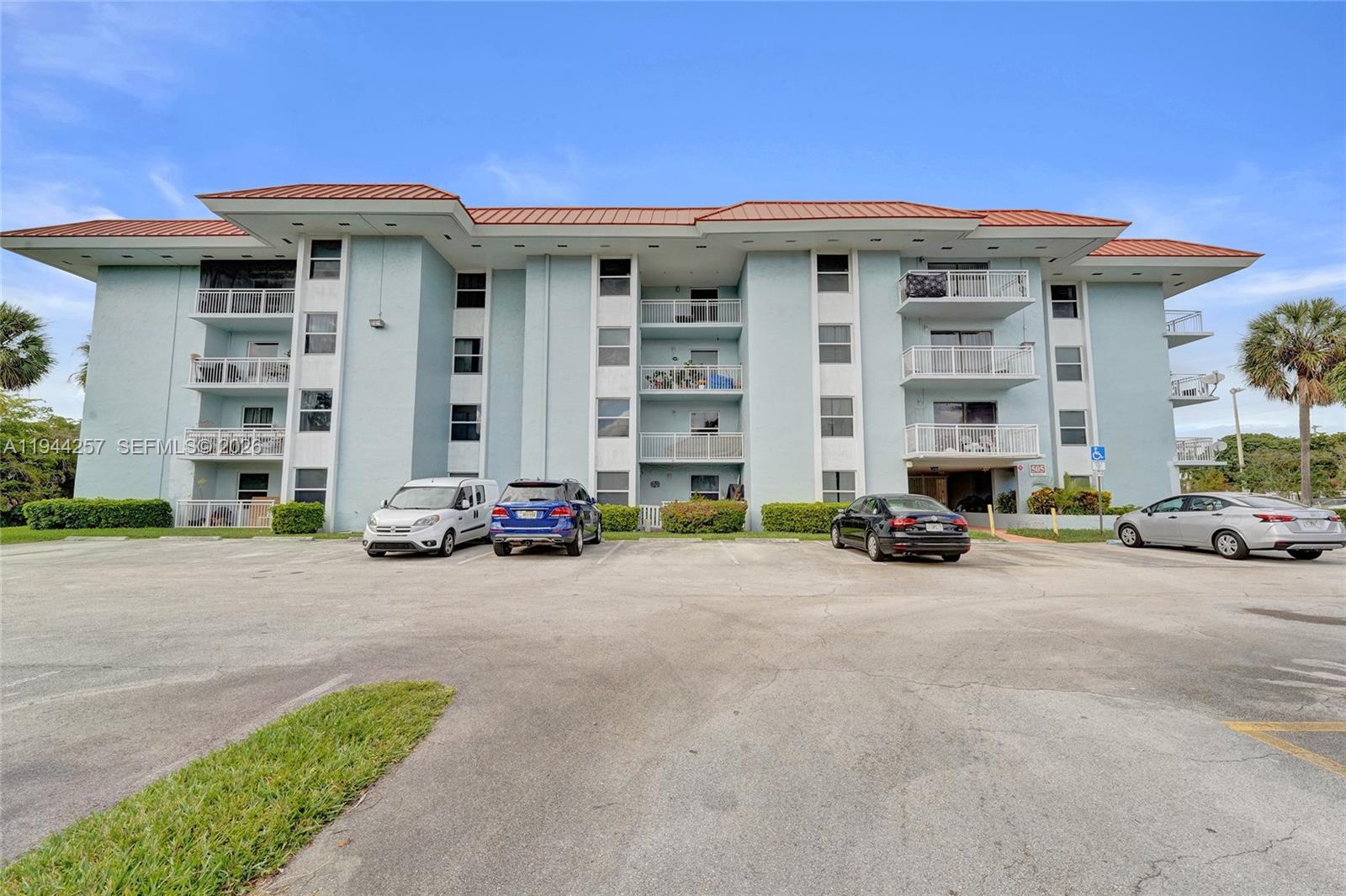 NEWPORT CONDO - Residential