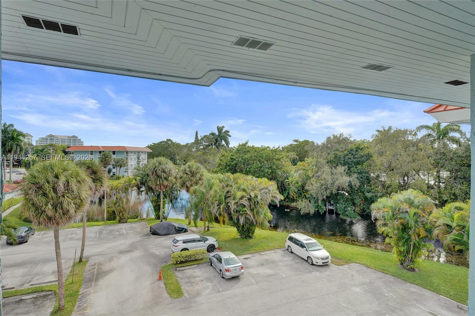 NEWPORT CONDO - Residential