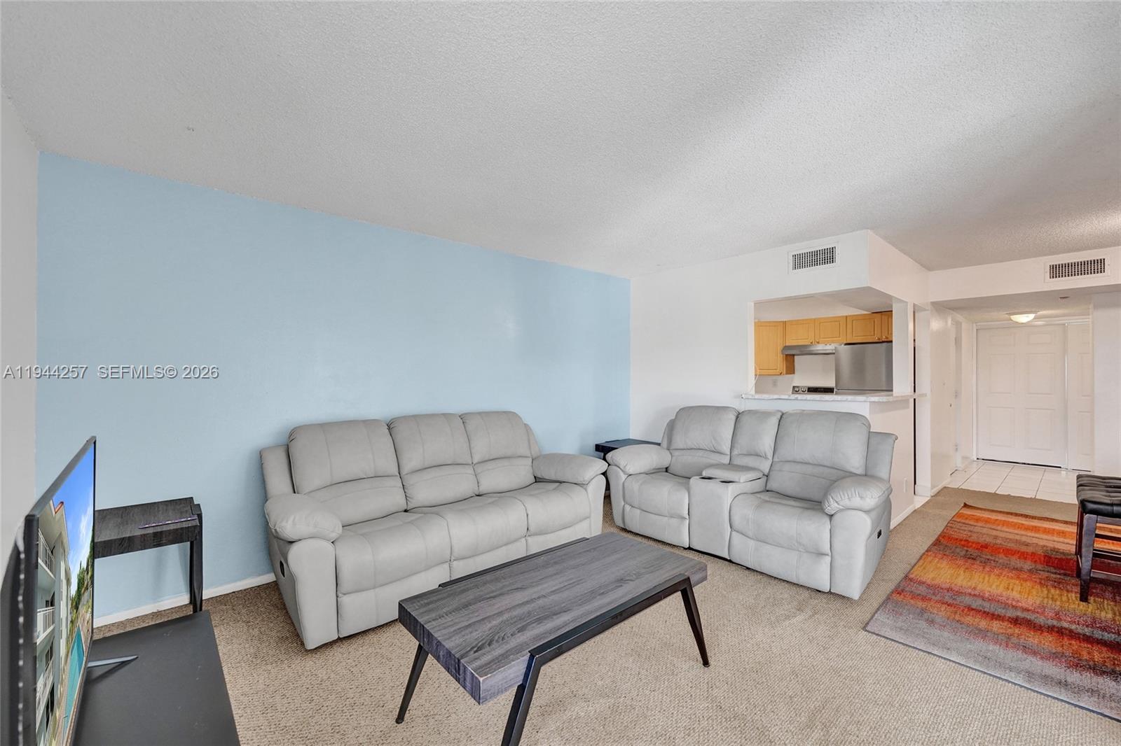 NEWPORT CONDO - Residential