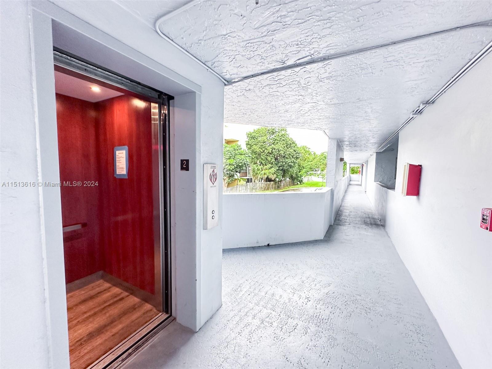 THE GREENS CONDO - Residential