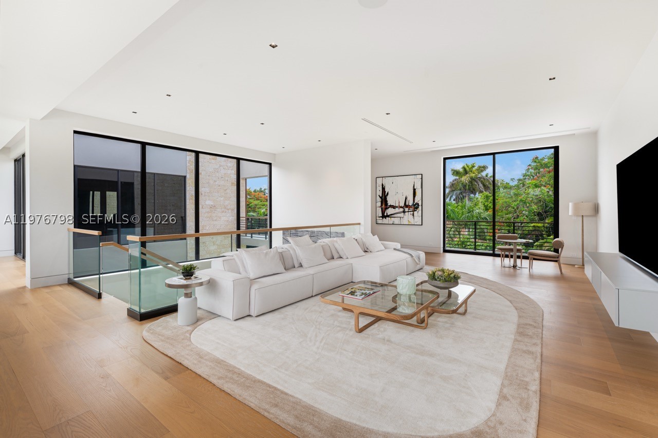 W T HARDEES SUB - Residential