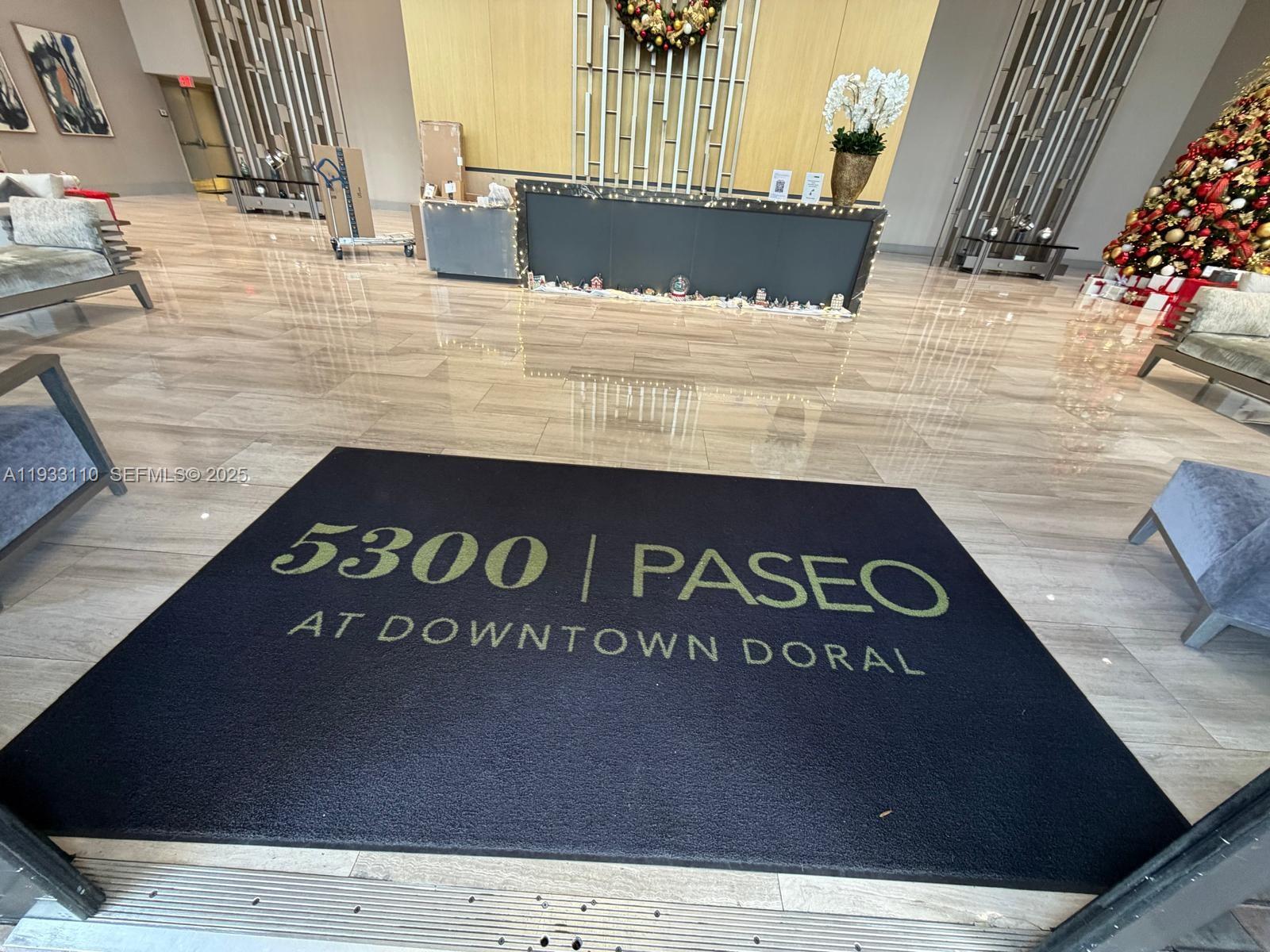 5252 PASEO CONDO - Residential Lease