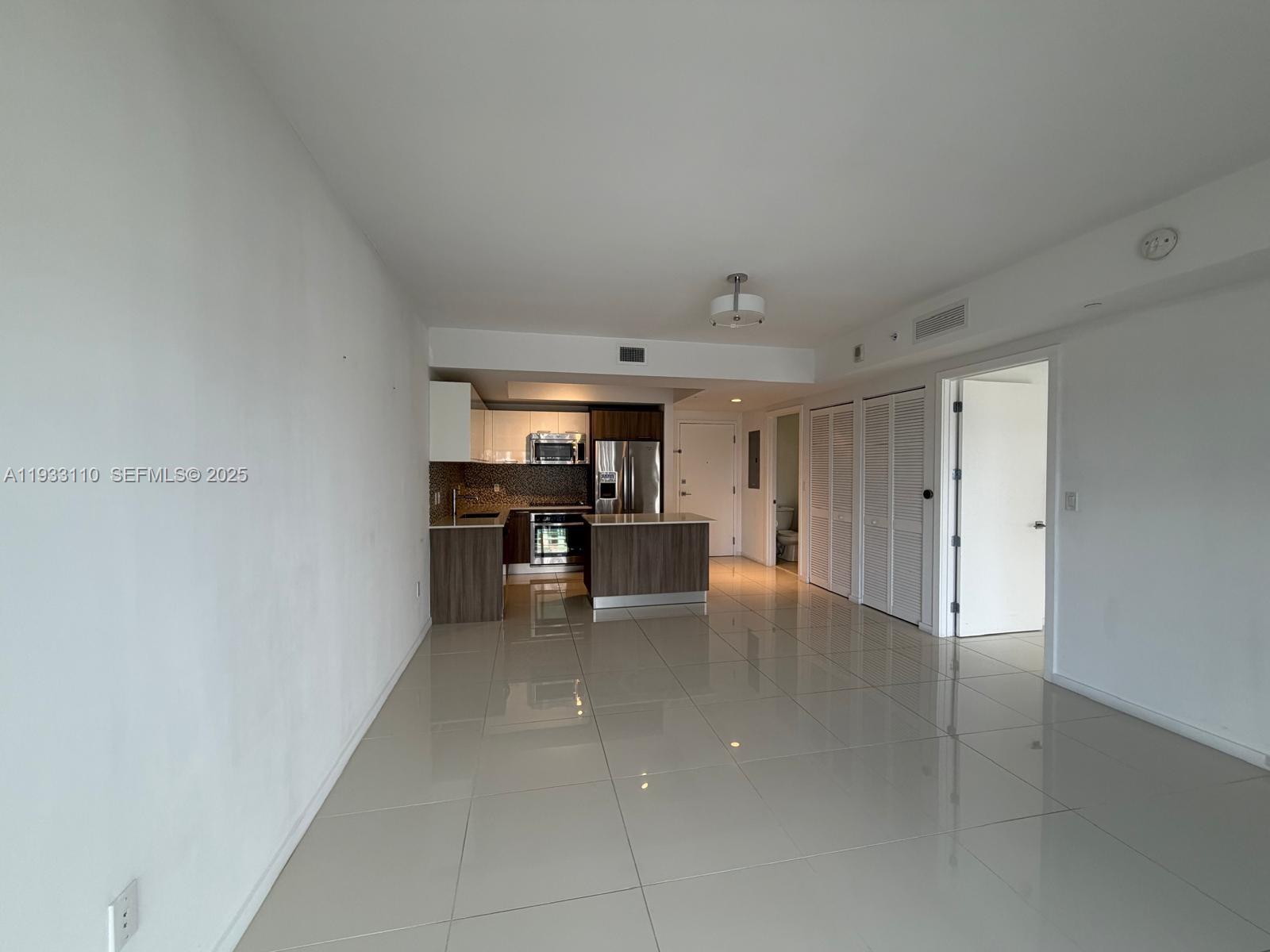 5252 PASEO CONDO - Residential Lease