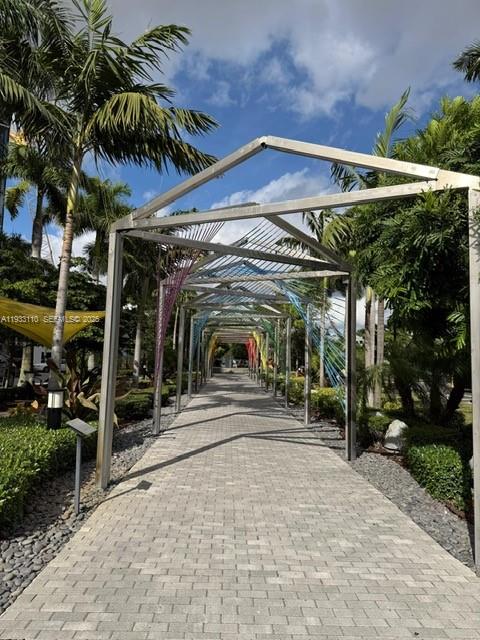 5252 PASEO CONDO - Residential Lease