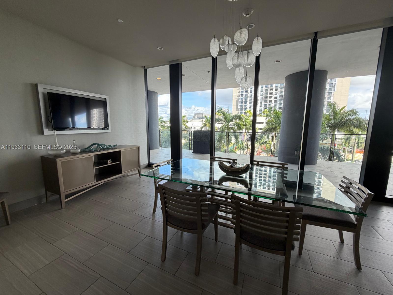 5252 PASEO CONDO - Residential Lease
