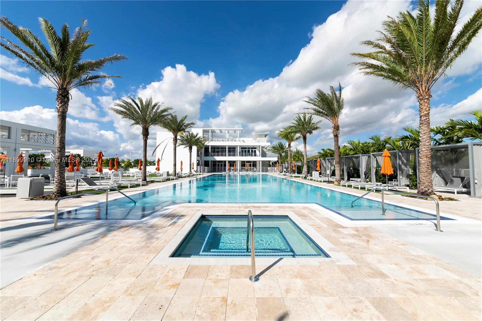 LANDMARK AT DORAL CONDO N - Residential
