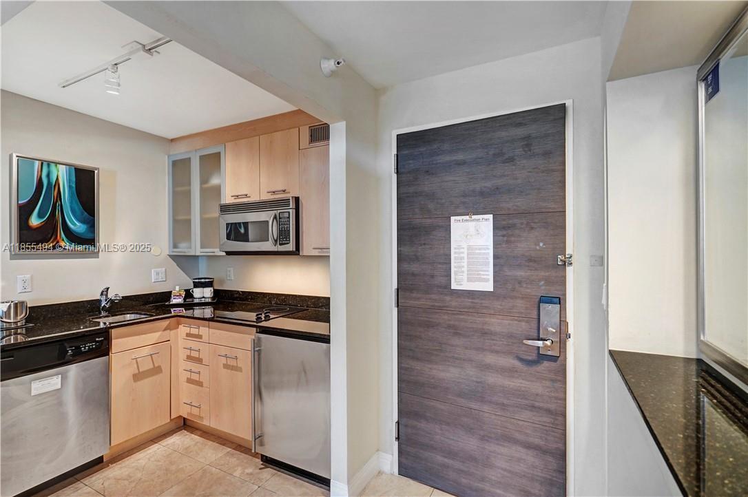 GALLERY ONE CONDO - Residential