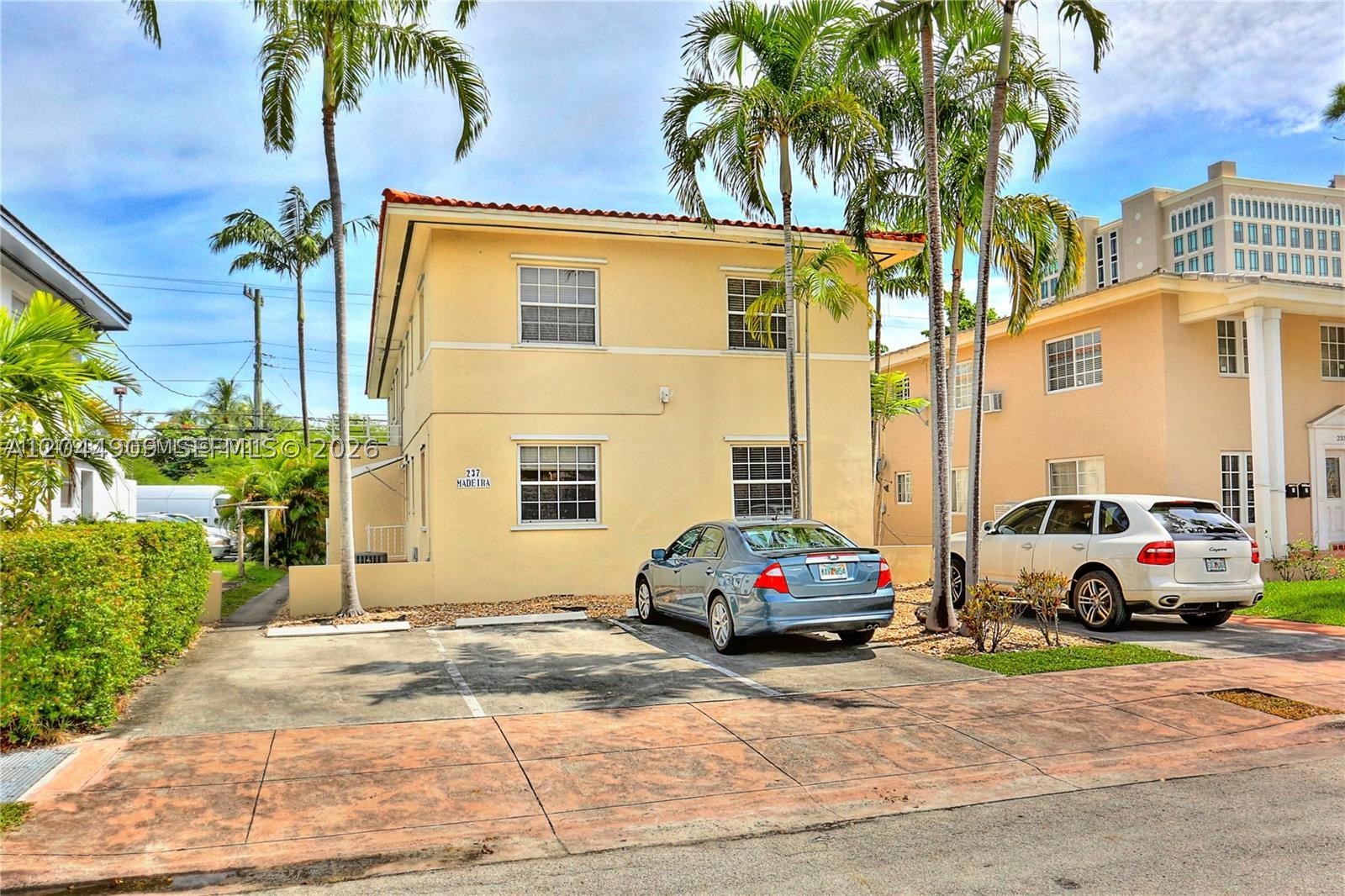 CORAL GABLES SEC K REV - Residential Lease