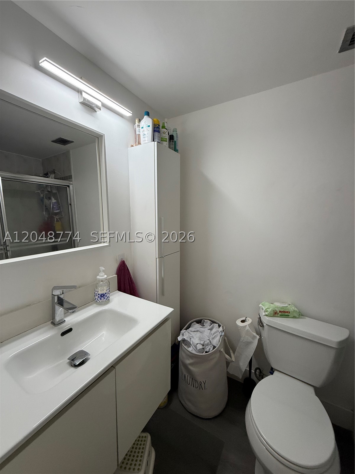 PARKVIEW POINT CONDO - Residential Lease