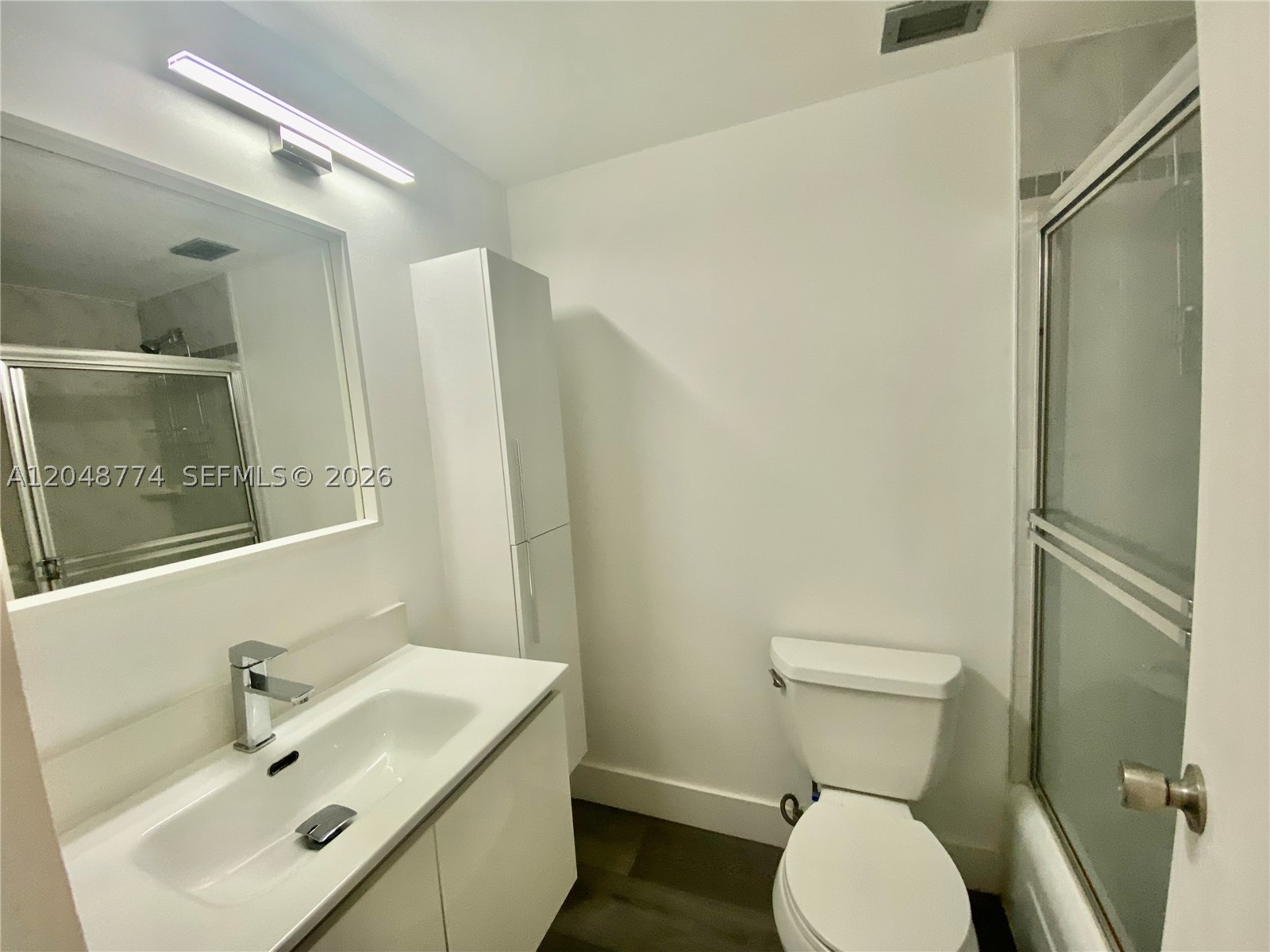 PARKVIEW POINT CONDO - Residential Lease