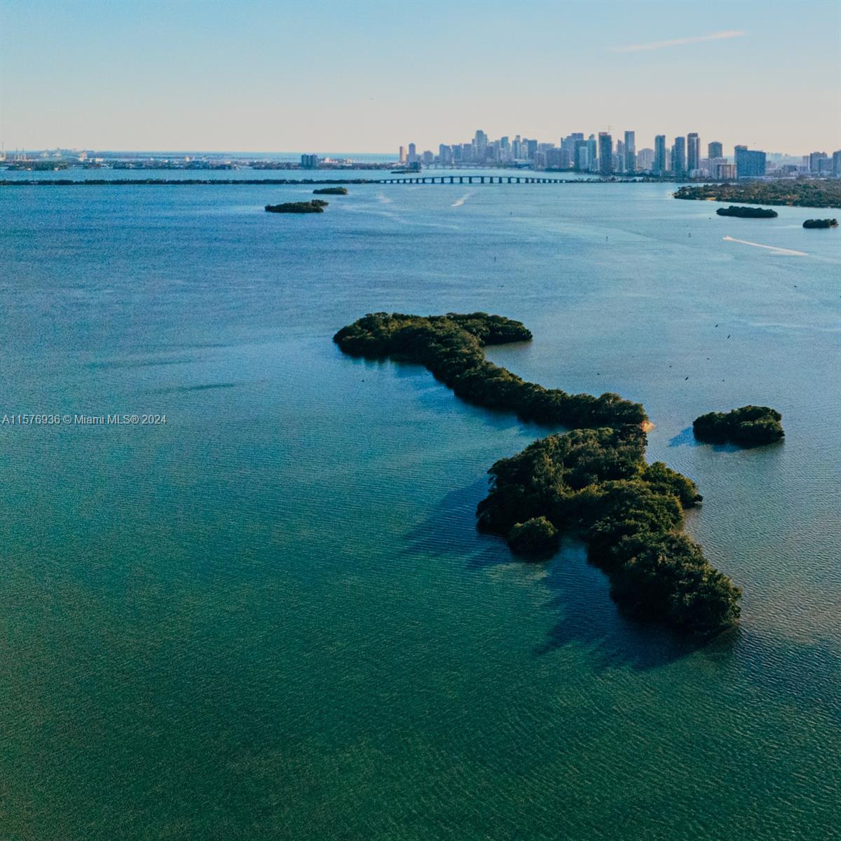 BIRD KEY - Land